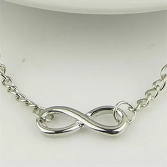 NEW!💙💎INFINITY! SILVERY BRACELET!💎💙8 BEAUTIFUL - Picture 2 of 8